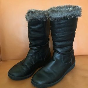 Cougar waterproof black faux fur mid calf boots